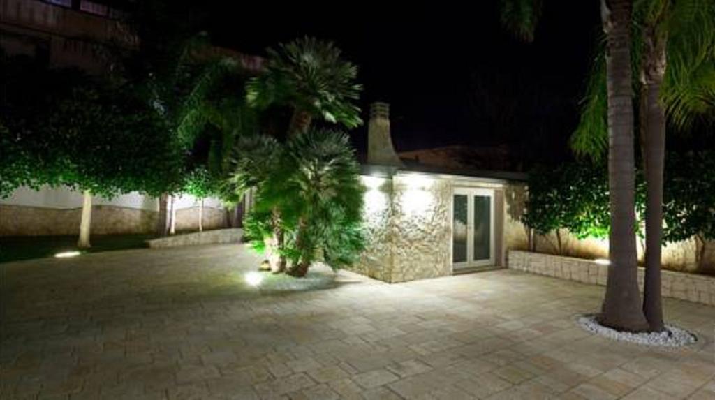 Rescio's Rooms Cavallino di Lecce Exterior foto