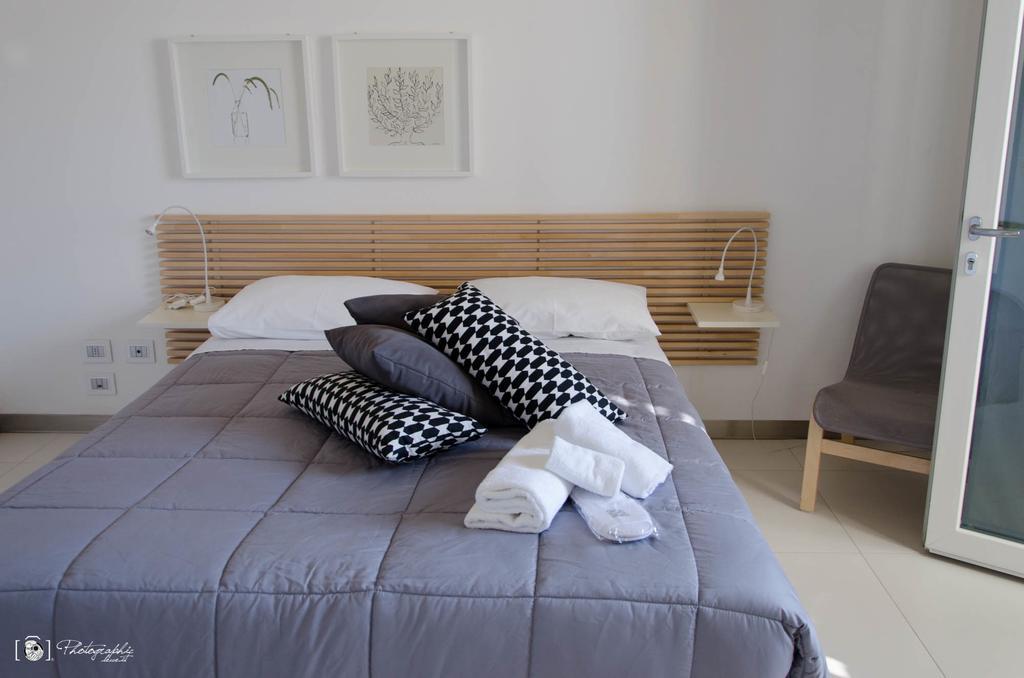 Rescio's Rooms Cavallino di Lecce Exterior foto